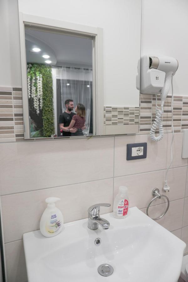 B&B Porta Garibaldi 카타니아 외부 사진